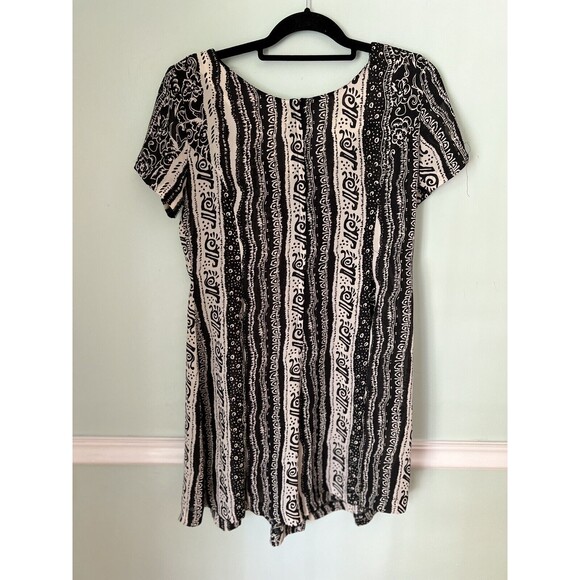 Vtg Y2K Compagnie International Express Romper Print Short Sleeve Black 7/8 - Picture 2 of 4